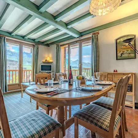 Comfort With Balcony Access And Parking *