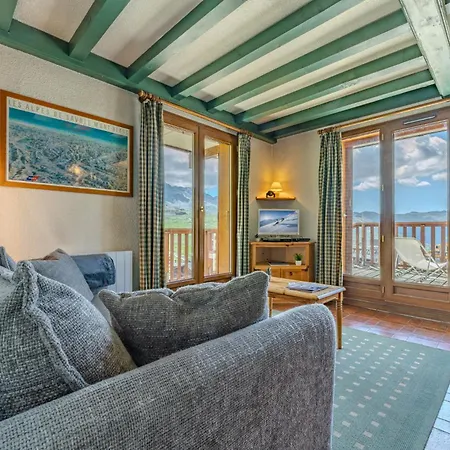 Comfort With Balcony Access And Parking